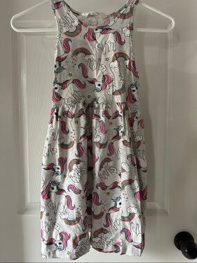 Girls Gray Unicorn Print Skater Dress with Pink & Rainbow Accents Sz 6-8